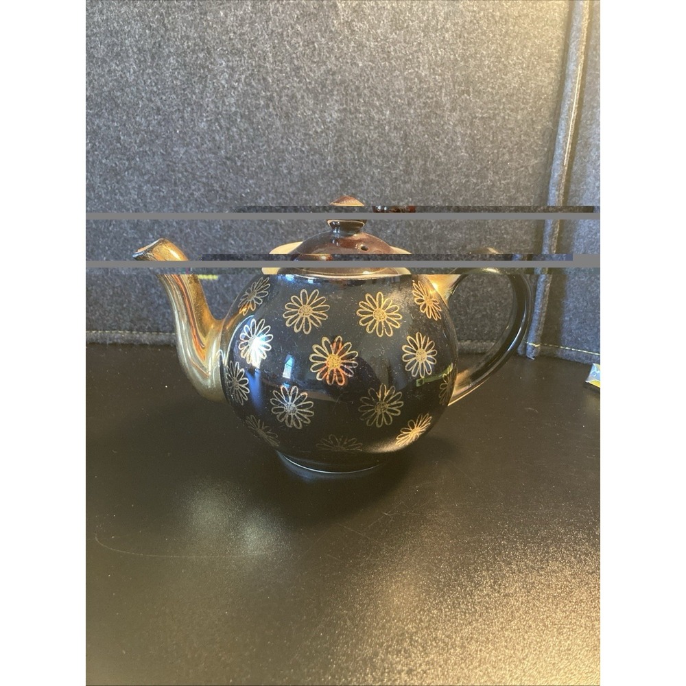 Vintage Hall 050 China- Black W Gold Flowers & Lid- 6 Cup Teapot- Made In USA ๐ซ